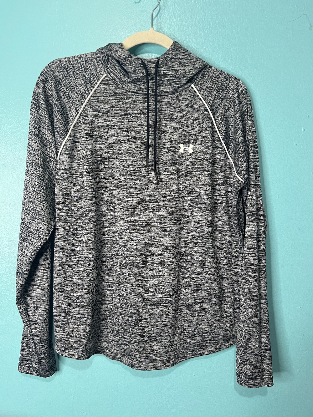 Under Armour Men's Black & Gray Heather Hooded Zip-Style Performance Sweater